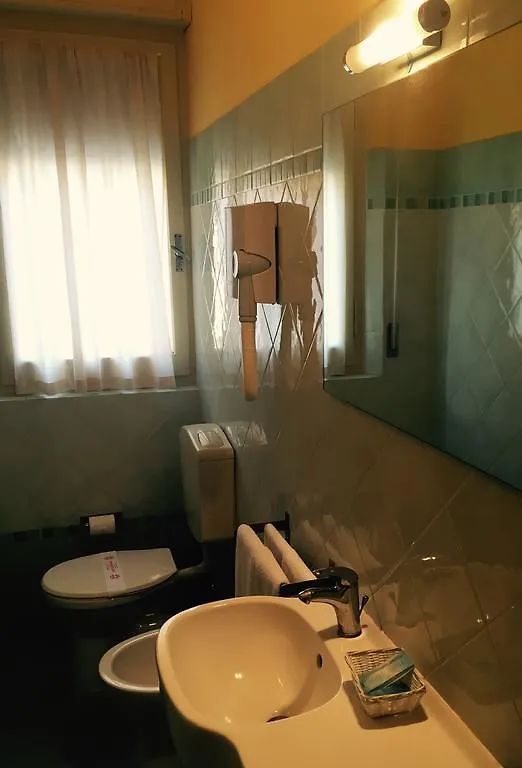 Hotel Helvetia Milano Marittima 3*,  Italien