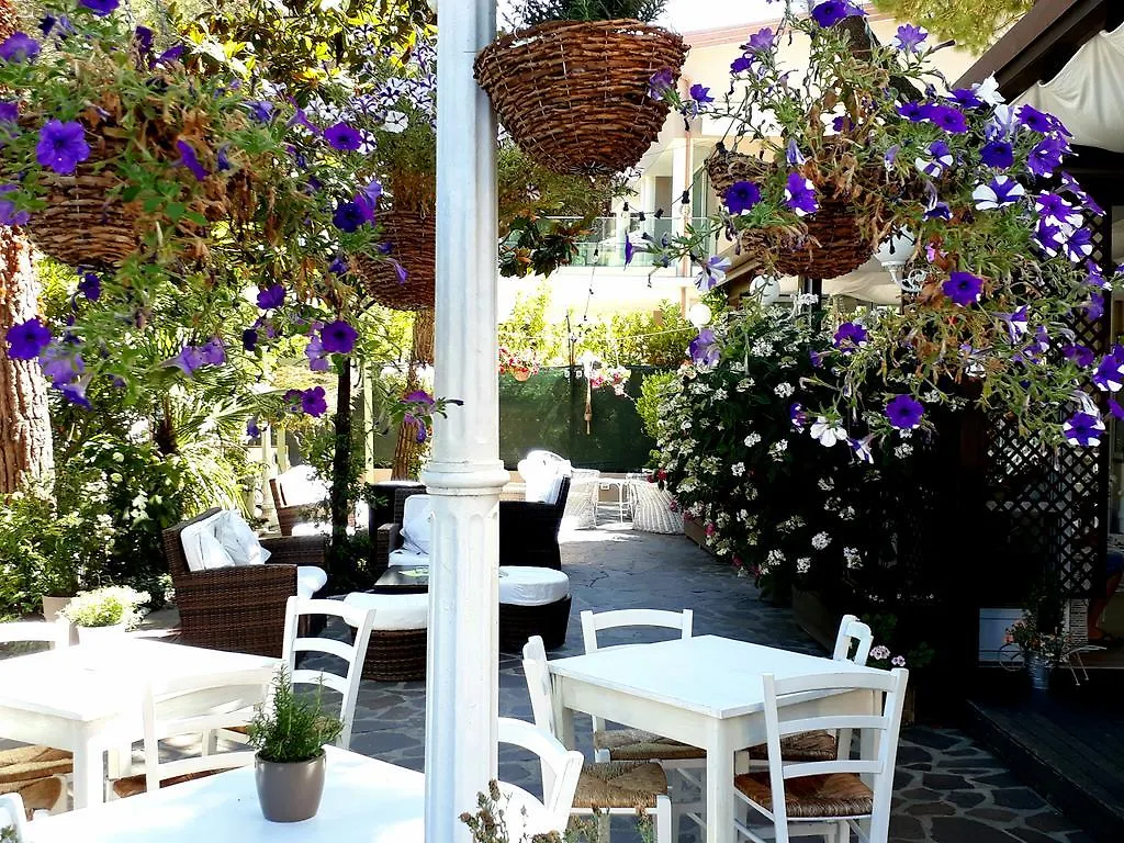 ***  Hotel Helvetia Milano Marittima Italien