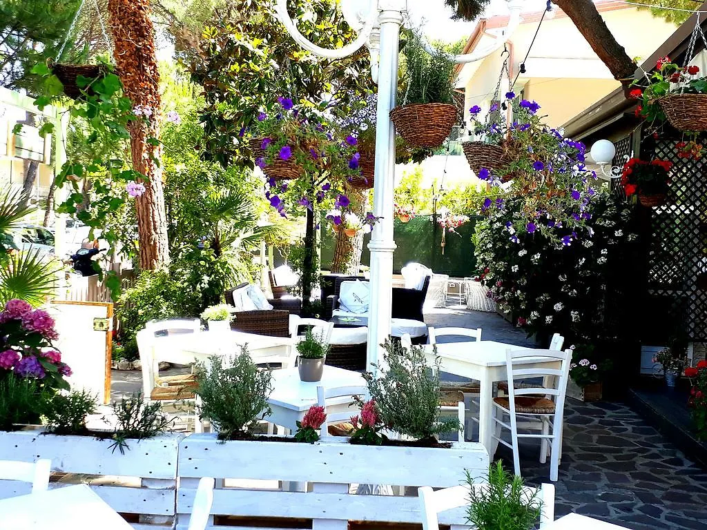 Hotel Helvetia Milano Marittima